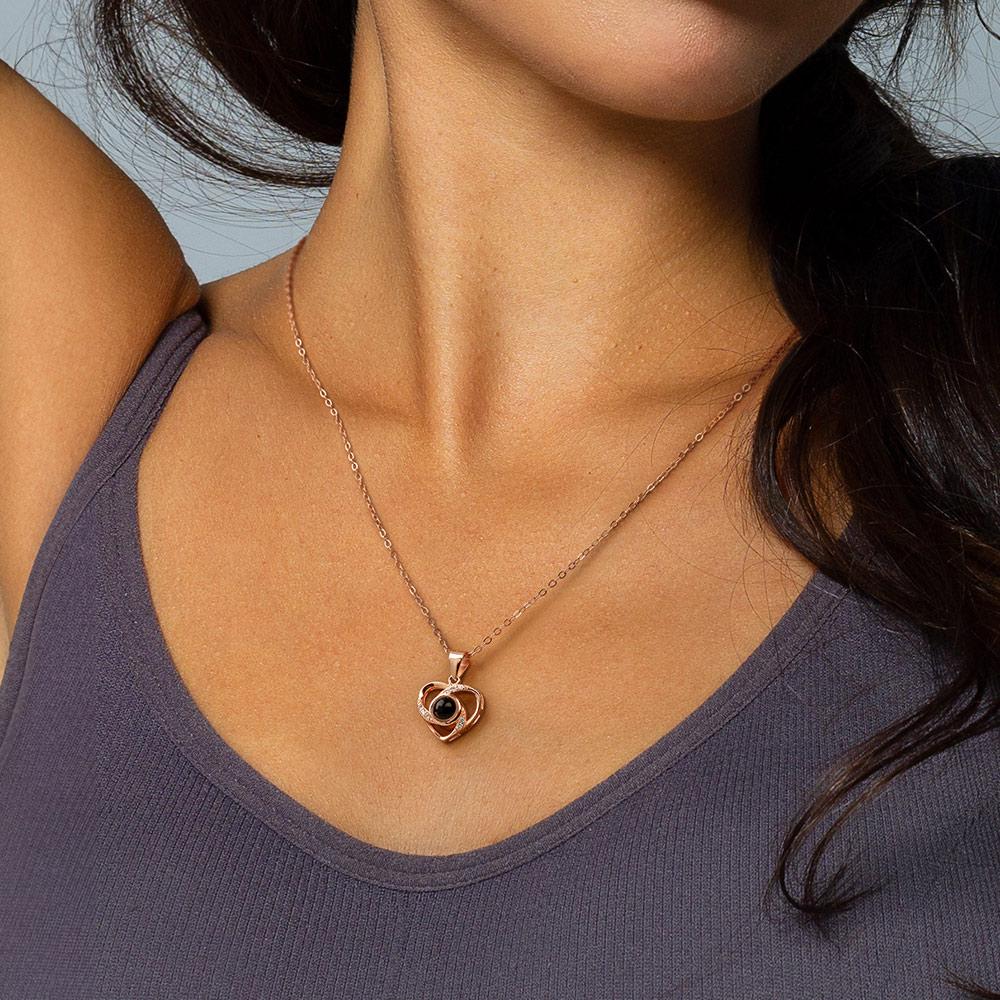 PHOTO ONLY WITHOUT TEXT/PHOTO NECKLACE WITH LOVE HEART PROJECTION NECKLACE